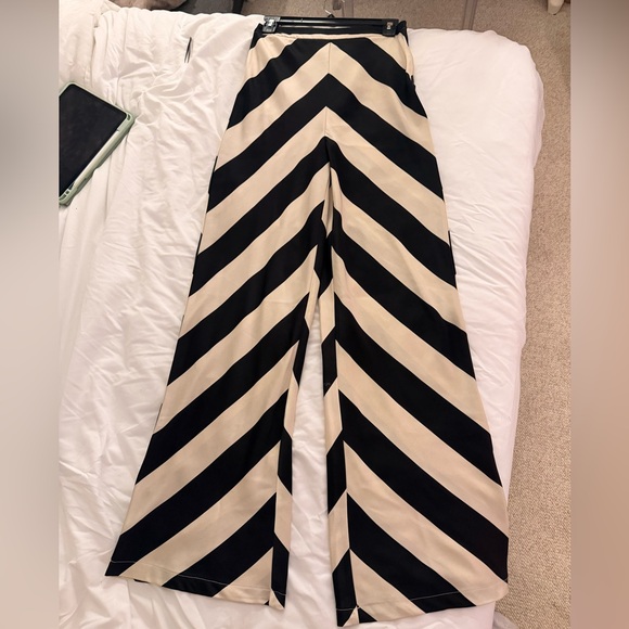 TCEC PANTS - Picture 1 of 2